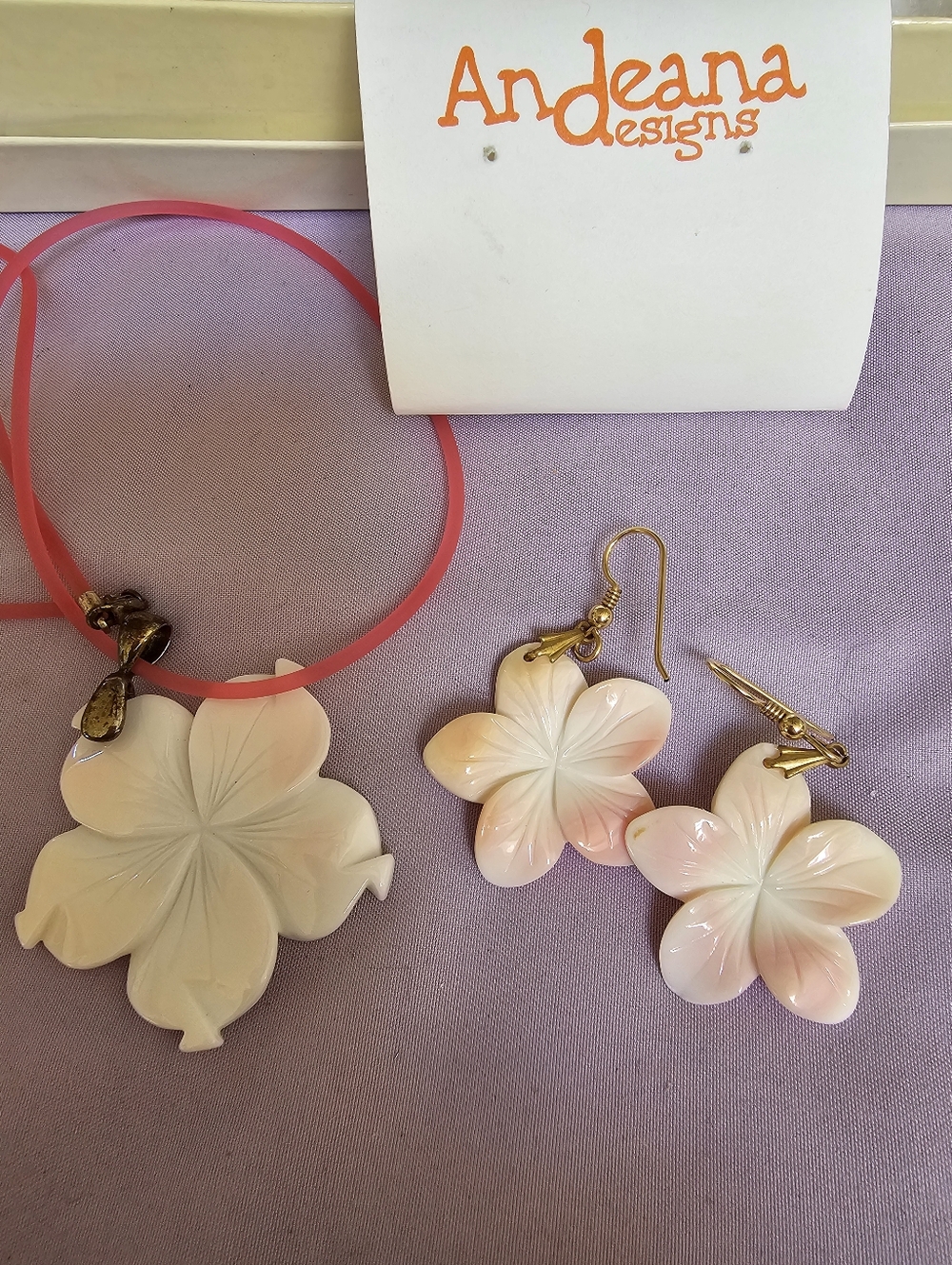 Pink Cream Flower Necklace and Earrings Set
